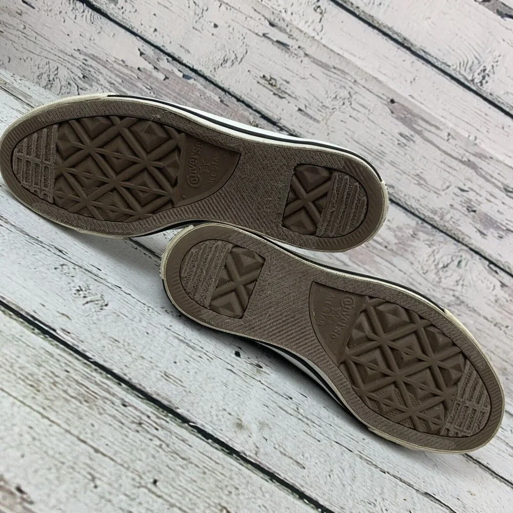 Converse [Size‎ Women's 7 Men's 5] Low Top Gray Canvas Sneakers Lace Up - Picture 8 of 10
